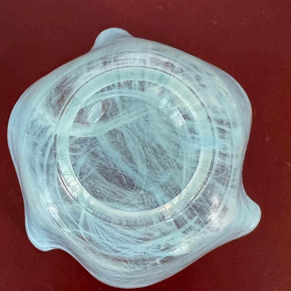 Art Glass Handkerchief Vase Blue and white Swirls Scalloped Edges 3.75" Tall - Picture 5 of 6